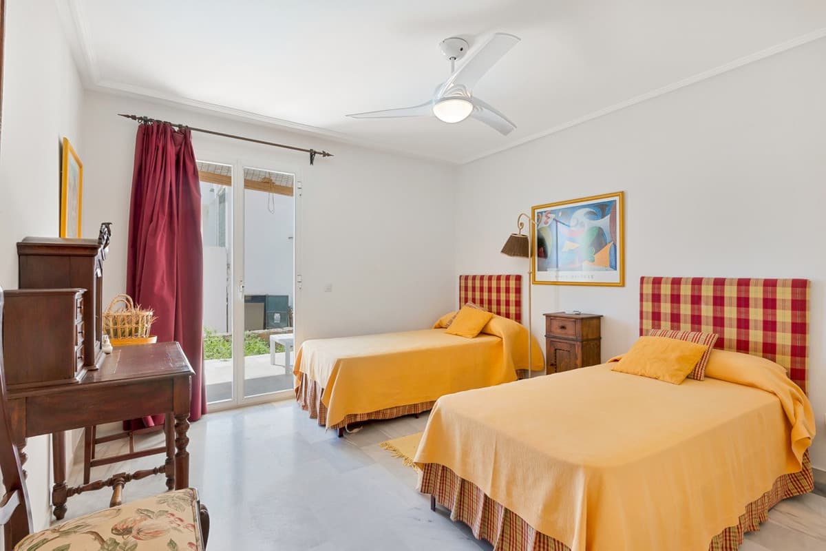 Ground Floor Apartment in Estepona — photo 8 of 10