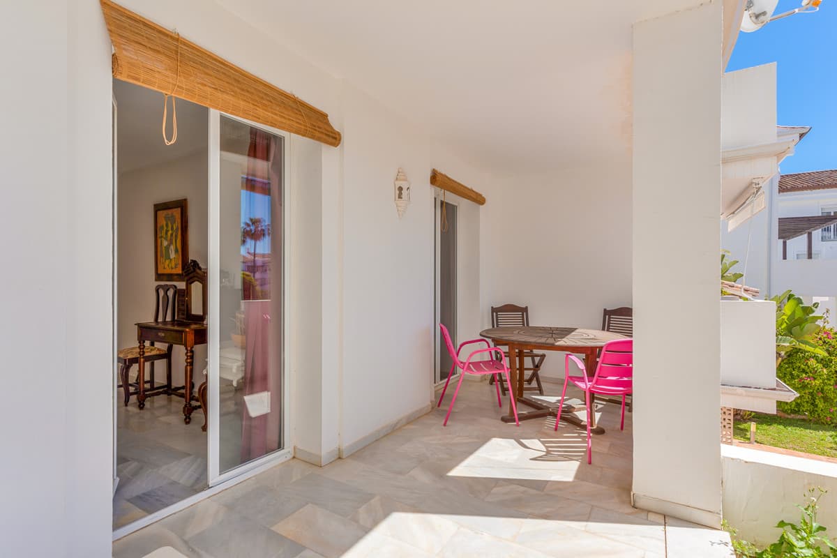 Ground Floor Apartment in Estepona — photo 9 of 10