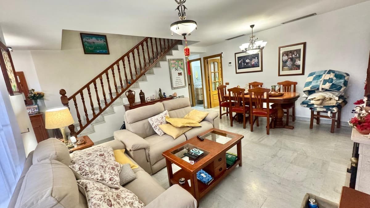 Townhouse in Montemar — photo 4 of 10