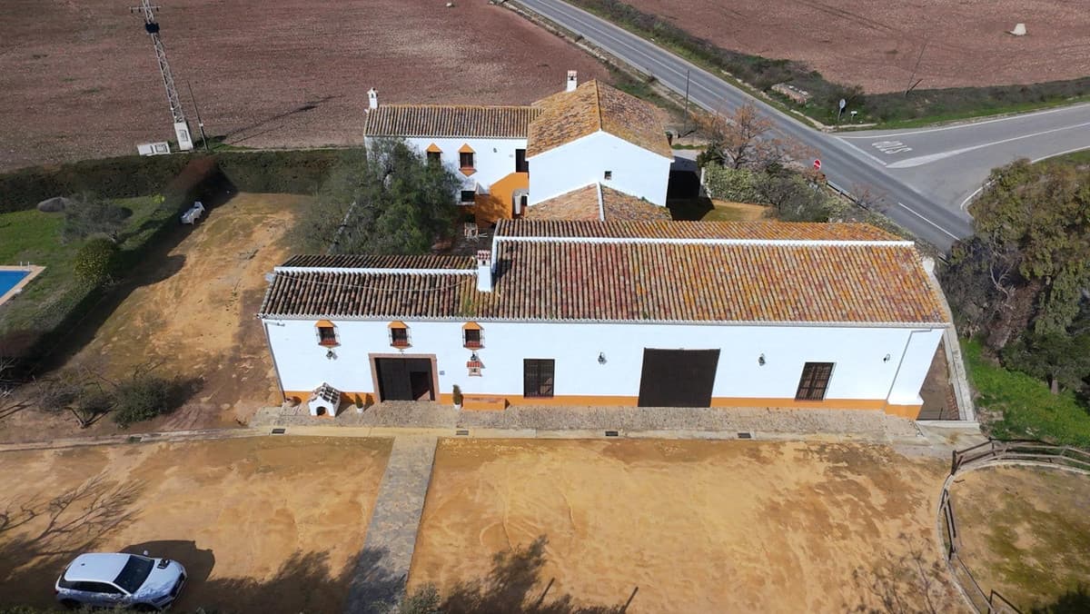 Cortijo in Teba — photo 2 of 10