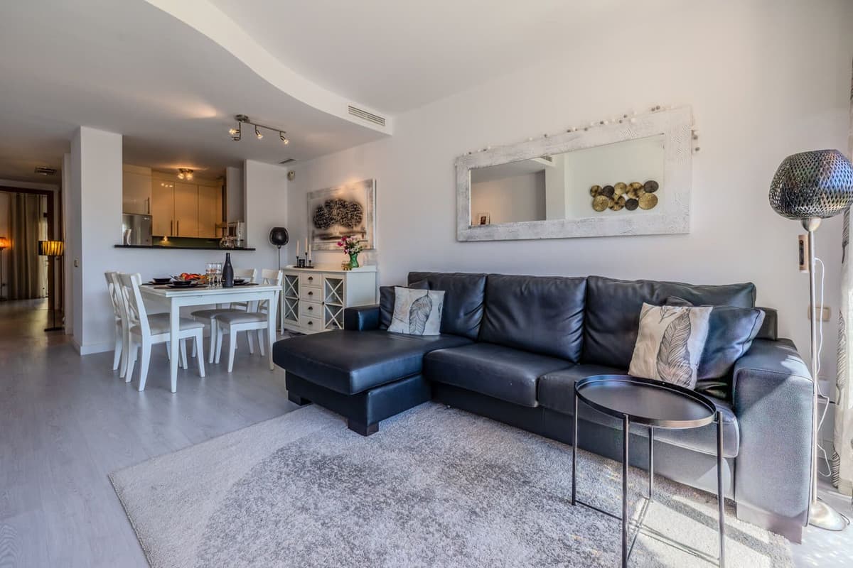 Middle Floor Apartment in Río Real — photo 4 of 10