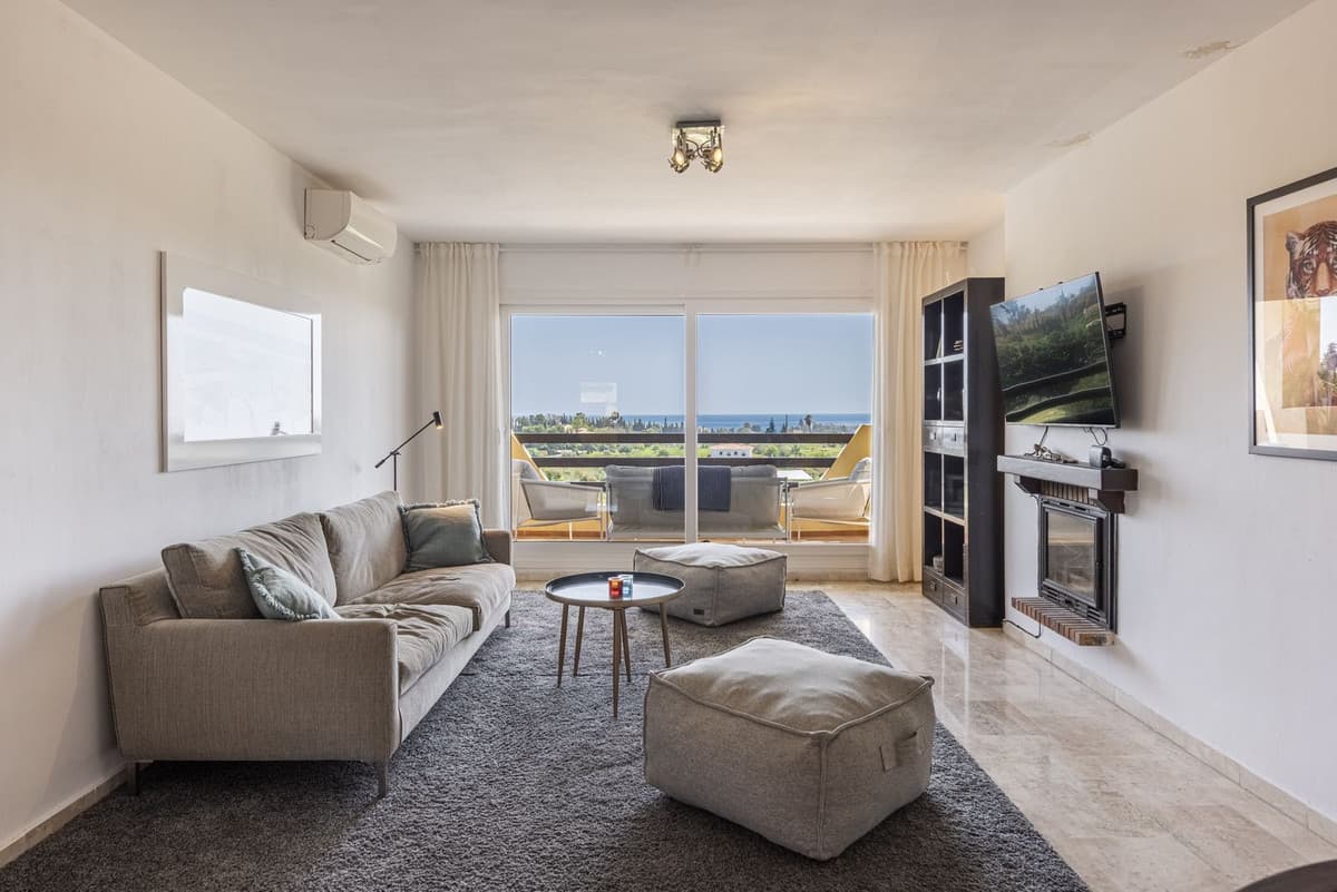 Top Floor Apartment in Selwo — photo 3 of 10