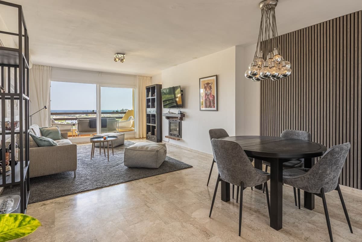 Top Floor Apartment in Selwo — photo 4 of 10