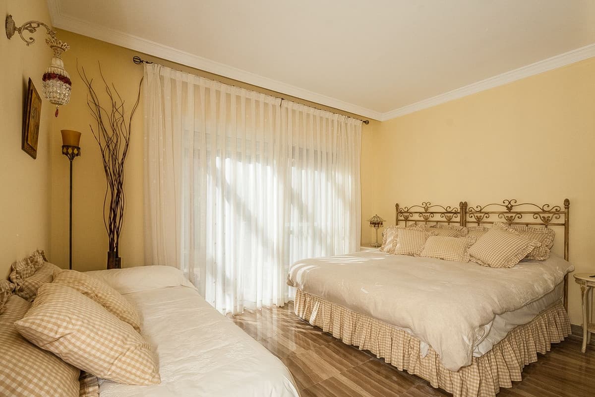 Ground Floor Apartment in Elviria — photo 7 of 10