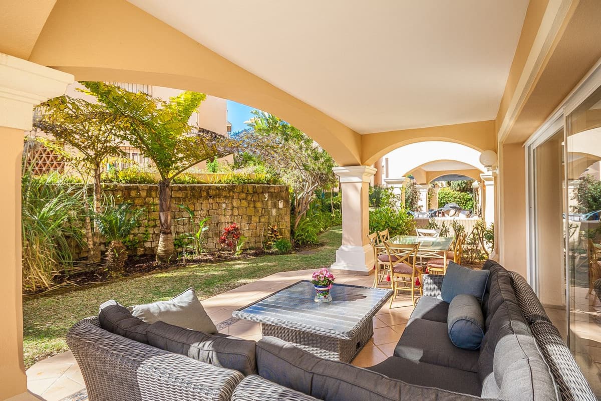 Ground Floor Apartment in Elviria — photo 10 of 10