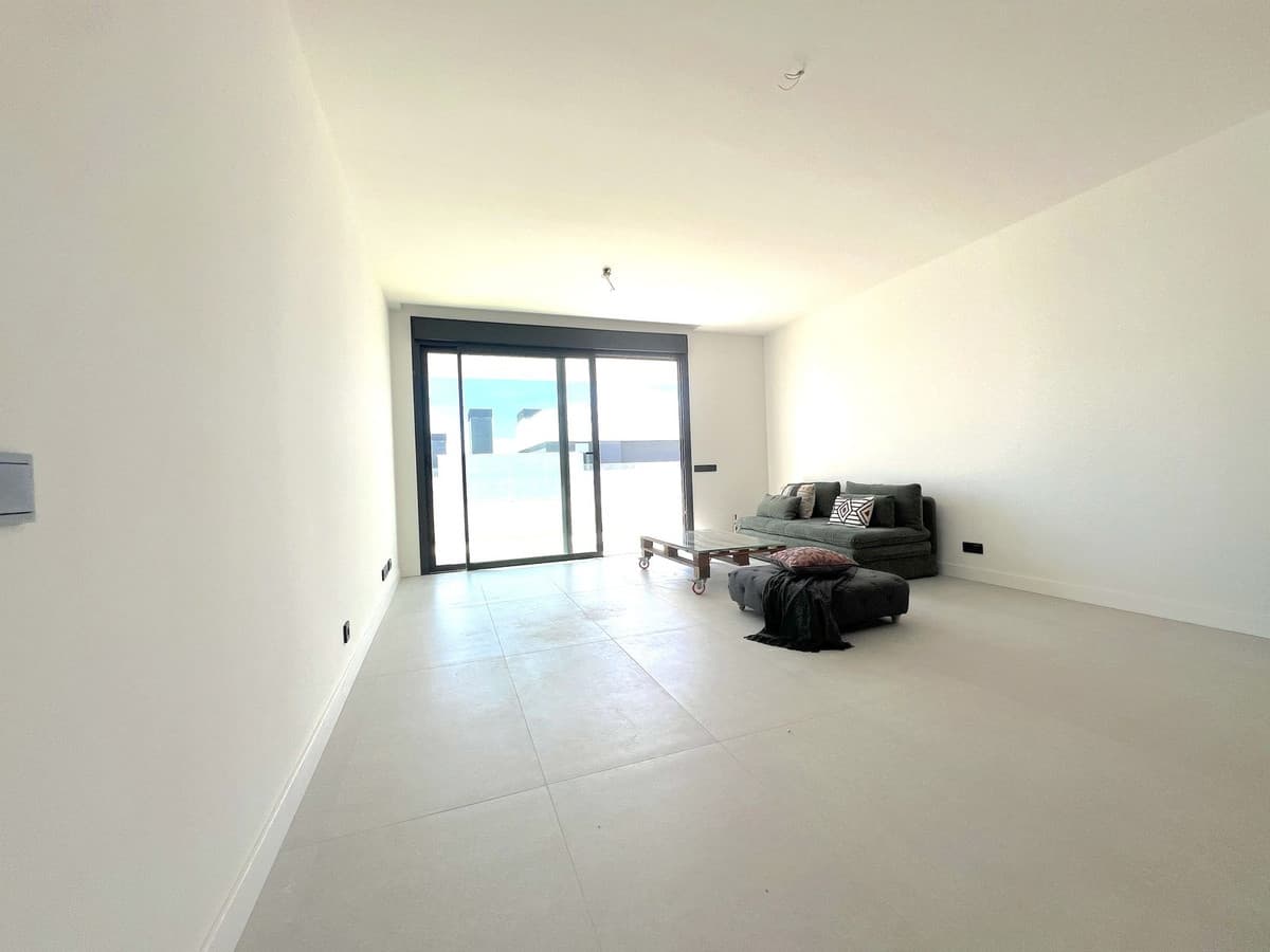 Middle Floor Apartment in Altos de los Monteros — photo 2 of 10