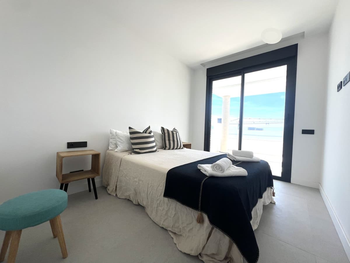 Middle Floor Apartment in Altos de los Monteros — photo 6 of 10