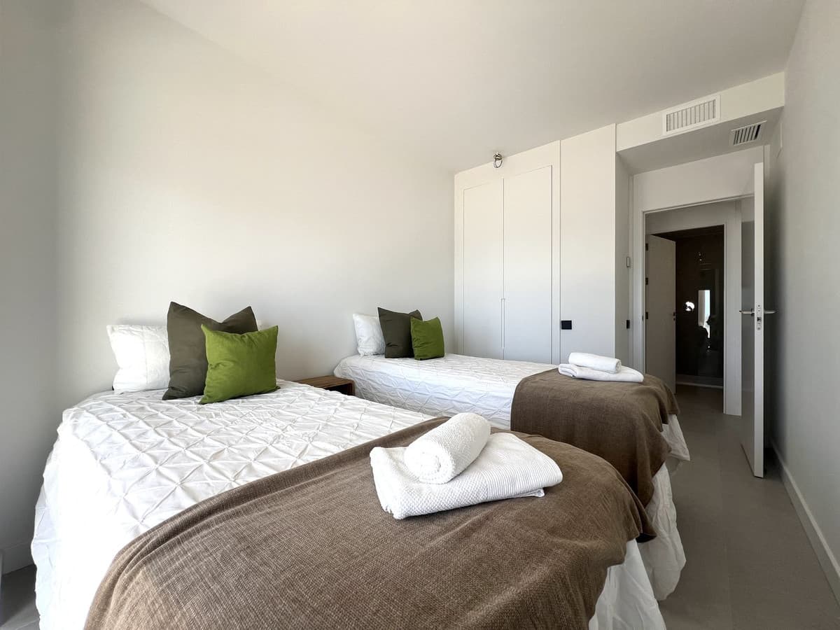 Middle Floor Apartment in Altos de los Monteros — photo 10 of 10