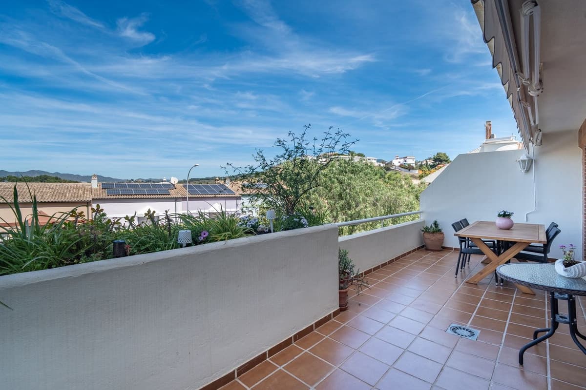 Townhouse in Parque Clavero — photo 9 of 10