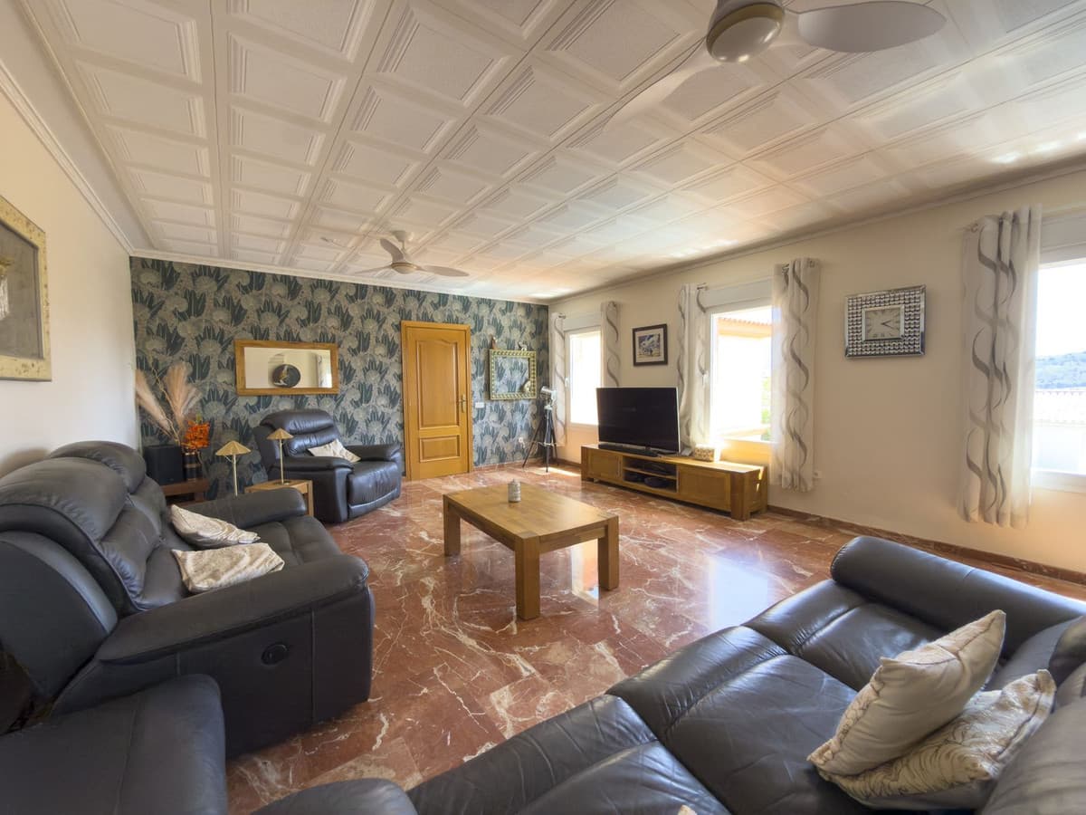 Detached Villa in Coín — photo 8 of 10