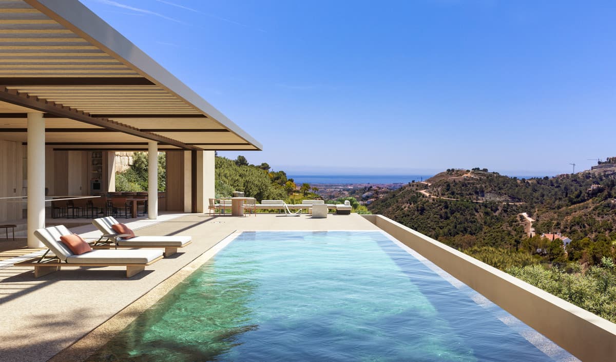 Detached Villa in El Madroñal — photo 1 of 10