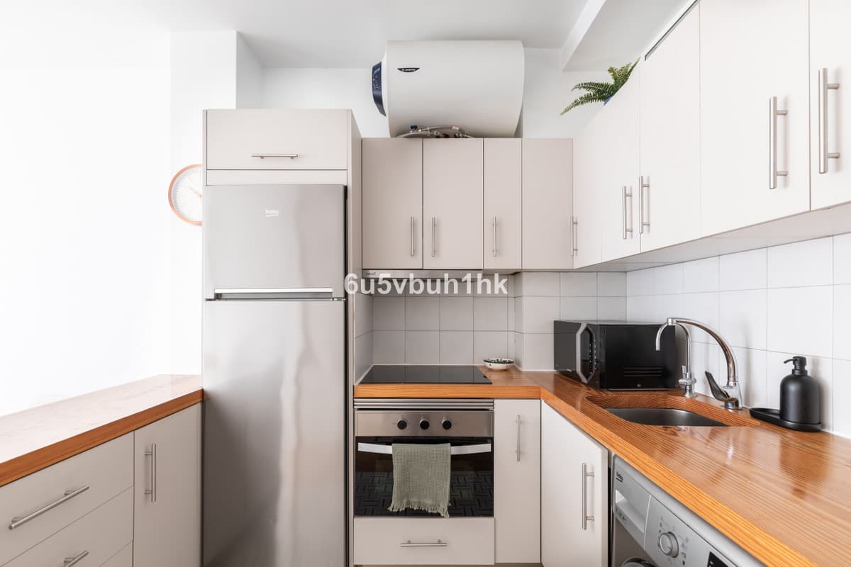 Ground Floor Apartment in Málaga — photo 7 of 10