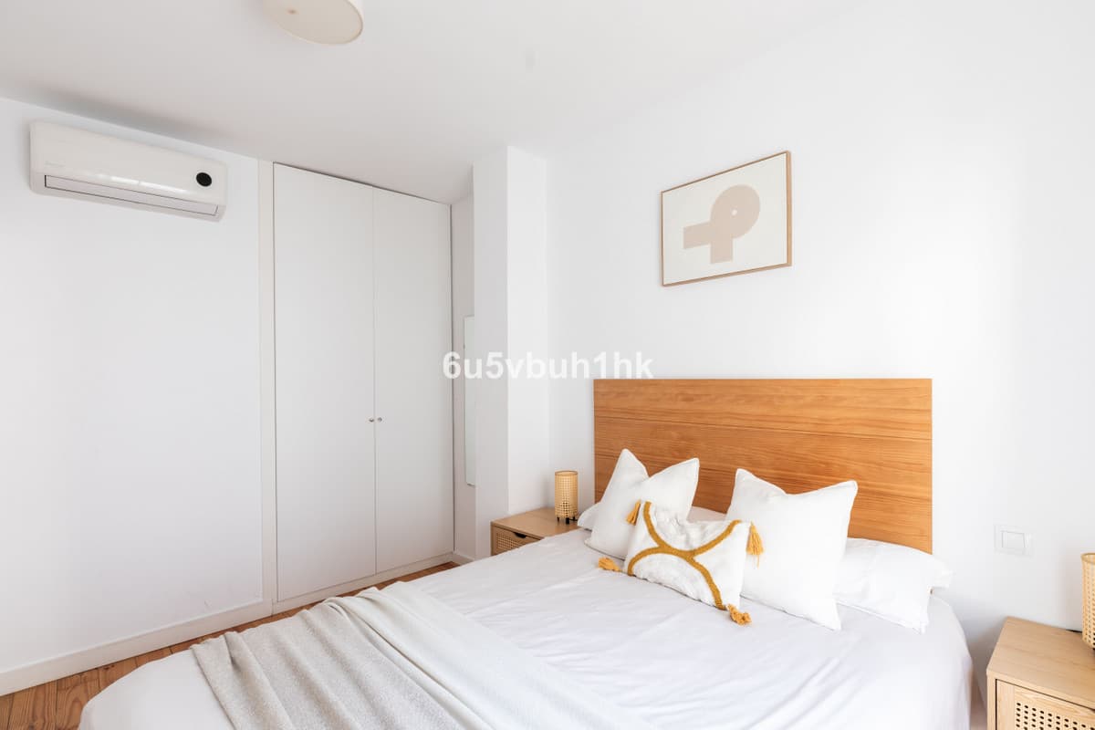 Ground Floor Apartment in Málaga — photo 8 of 10