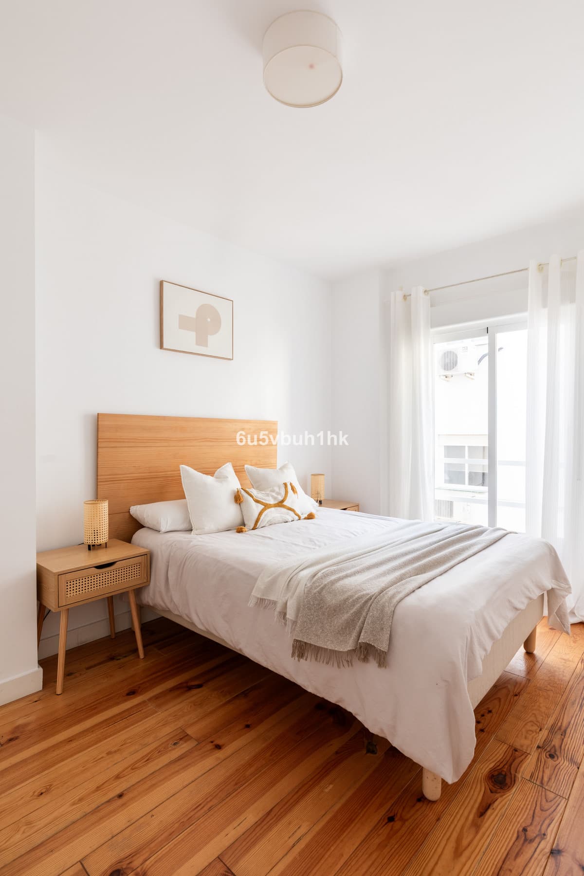 Ground Floor Apartment in Málaga — photo 9 of 10