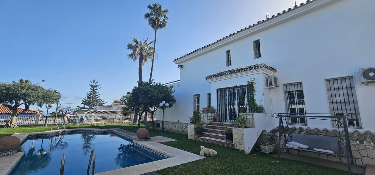 Detached Villa in Benalmadena Costa — photo 8 of 10