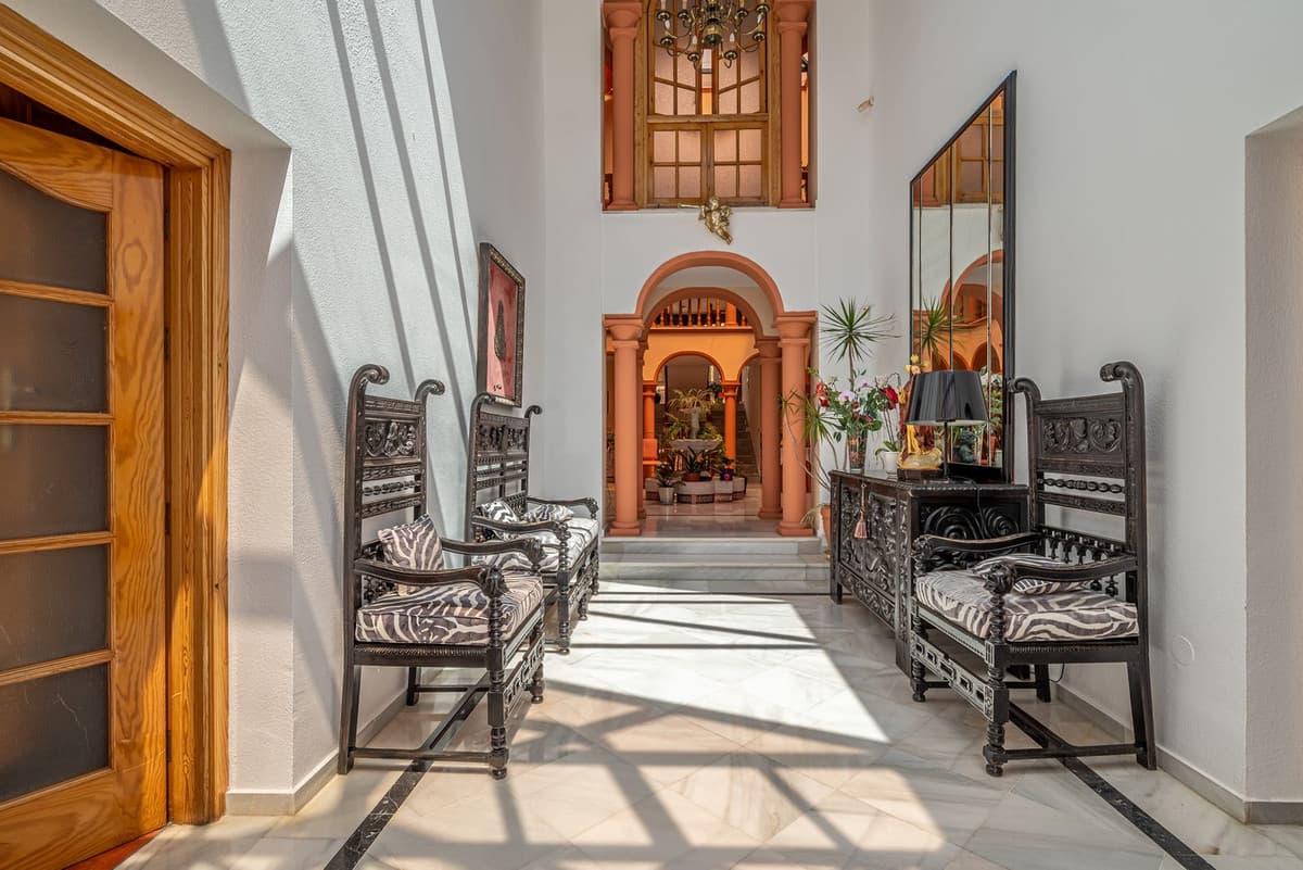 Detached Villa in Benalmadena Costa — photo 9 of 10