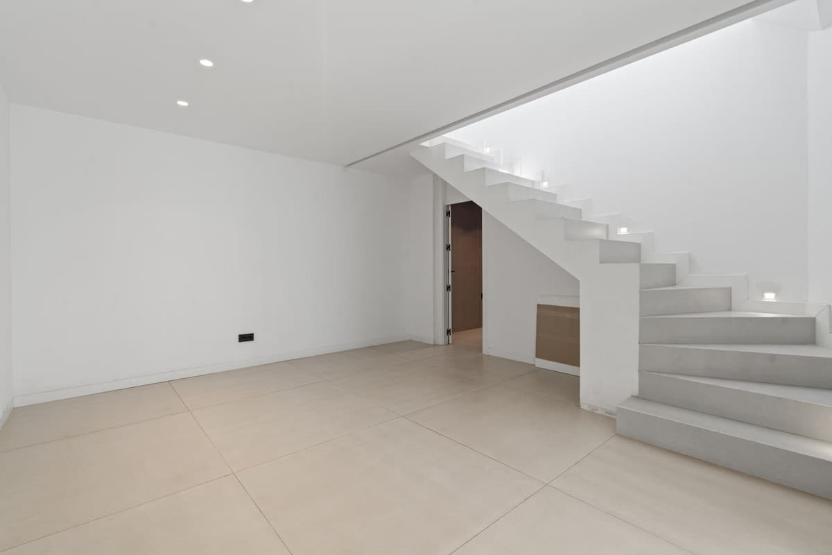 Duplex in El Paraiso — photo 8 of 10