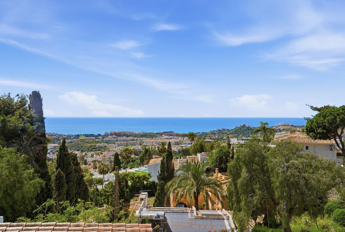 Detached Villa in Benalmadena — photo 1 of 10
