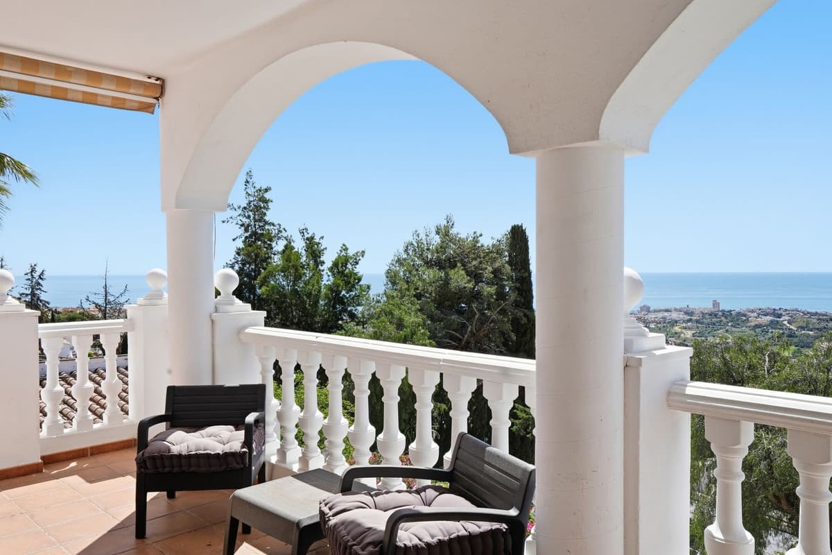 Detached Villa in Benalmadena — photo 3 of 10