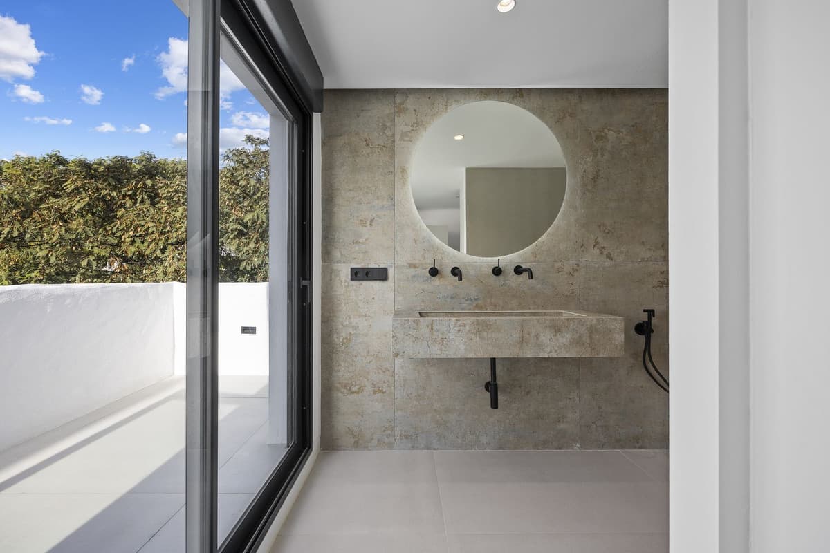 Penthouse Duplex in El Paraiso — photo 10 of 10