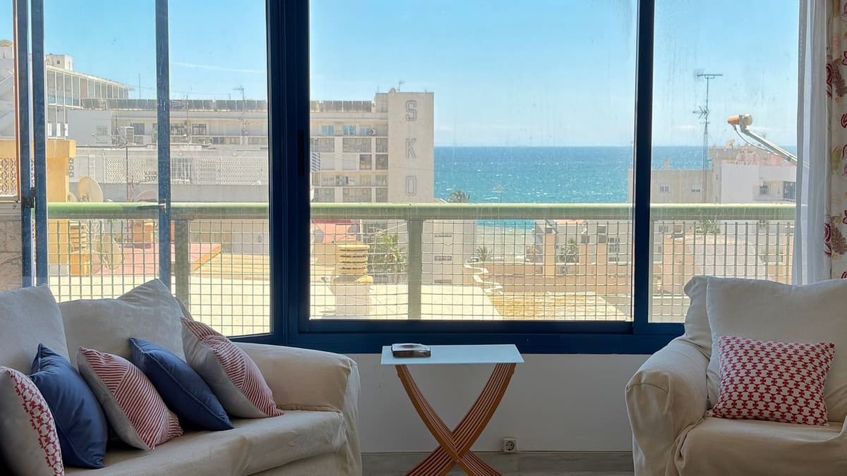 Middle Floor Apartment in Marbella — photo 8 of 10