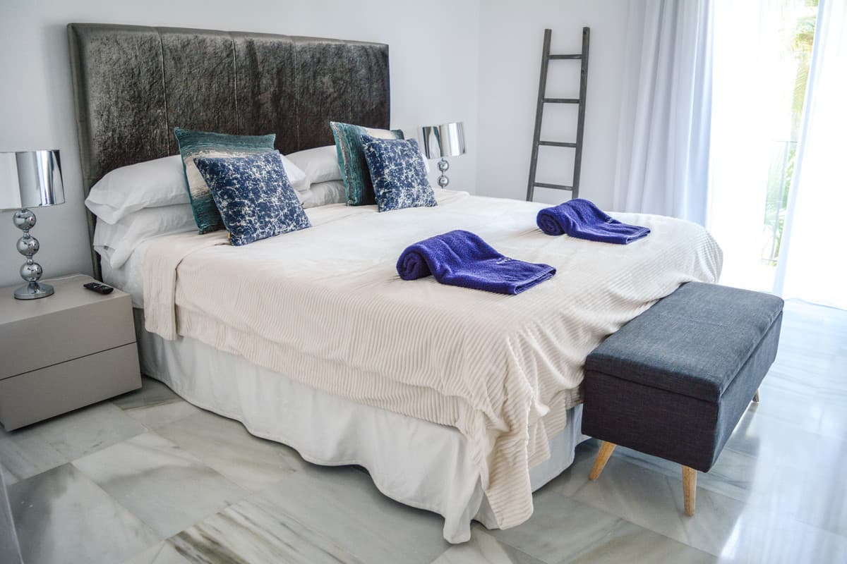 Middle Floor Apartment in Puerto Banús — photo 7 of 10
