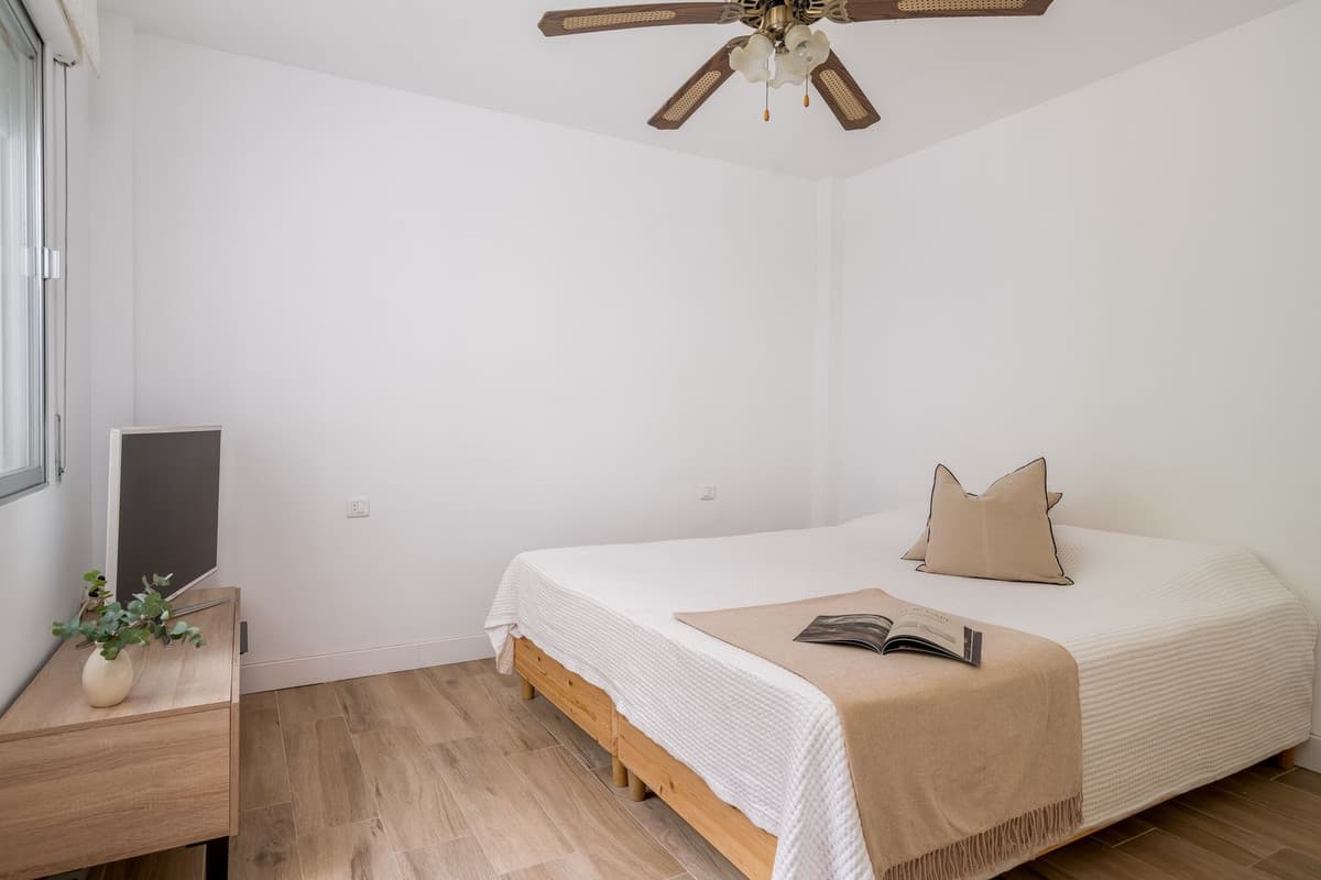 Middle Floor Apartment in Benalmadena — photo 3 of 10