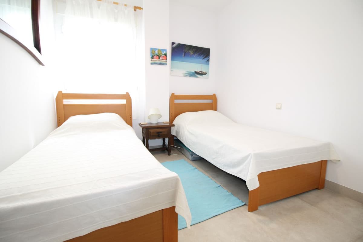 Middle Floor Apartment in La Cala de Mijas — photo 8 of 10