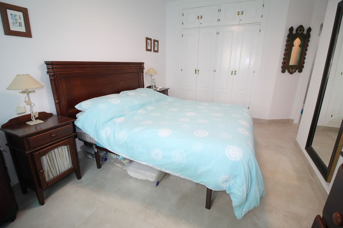 Middle Floor Apartment in La Cala de Mijas — photo 10 of 10