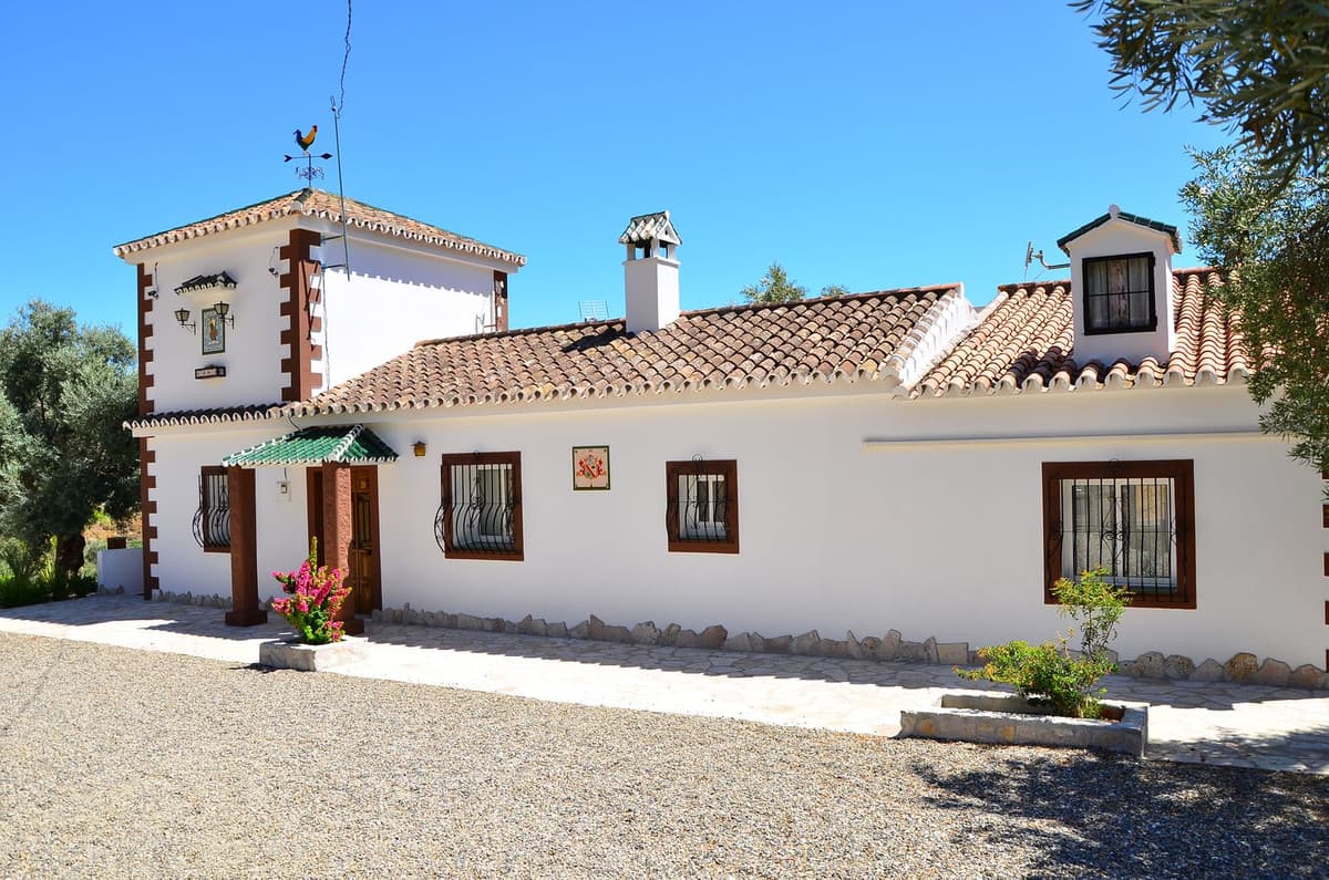 Detached Villa in Alora — photo 1 of 10