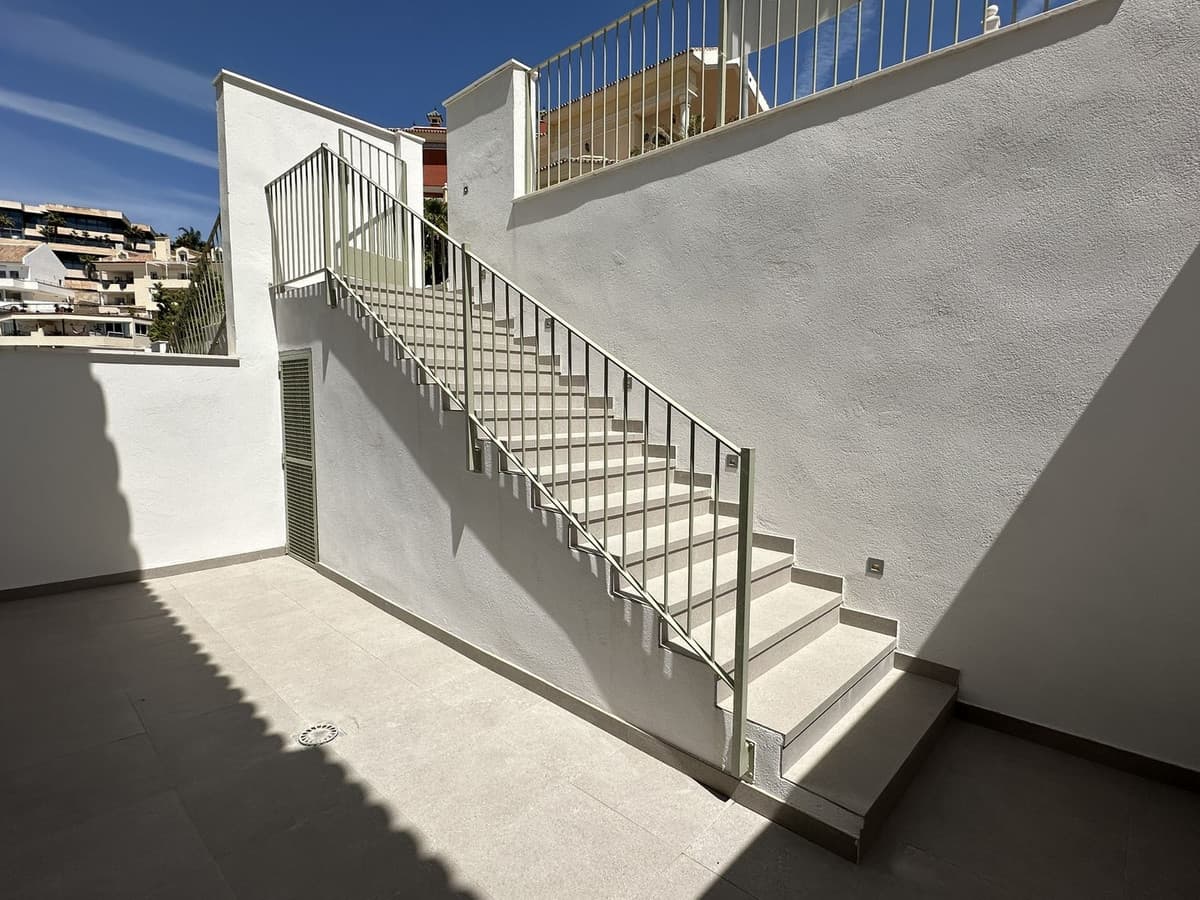 Townhouse in Torrequebrada — photo 5 of 10