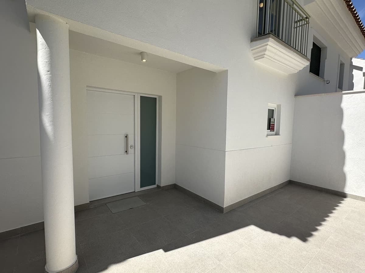 Townhouse in Torrequebrada — photo 5 of 10