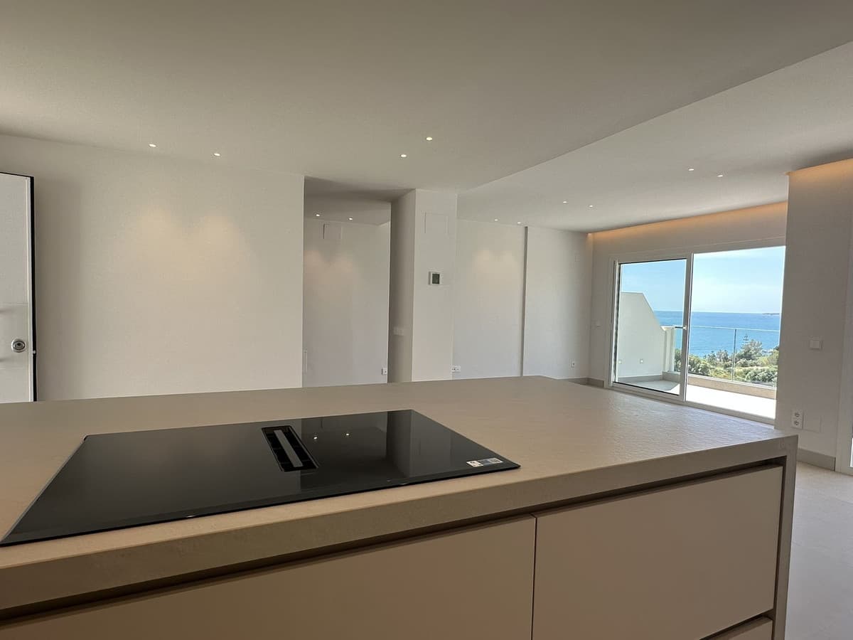 Townhouse in Torrequebrada — photo 9 of 10