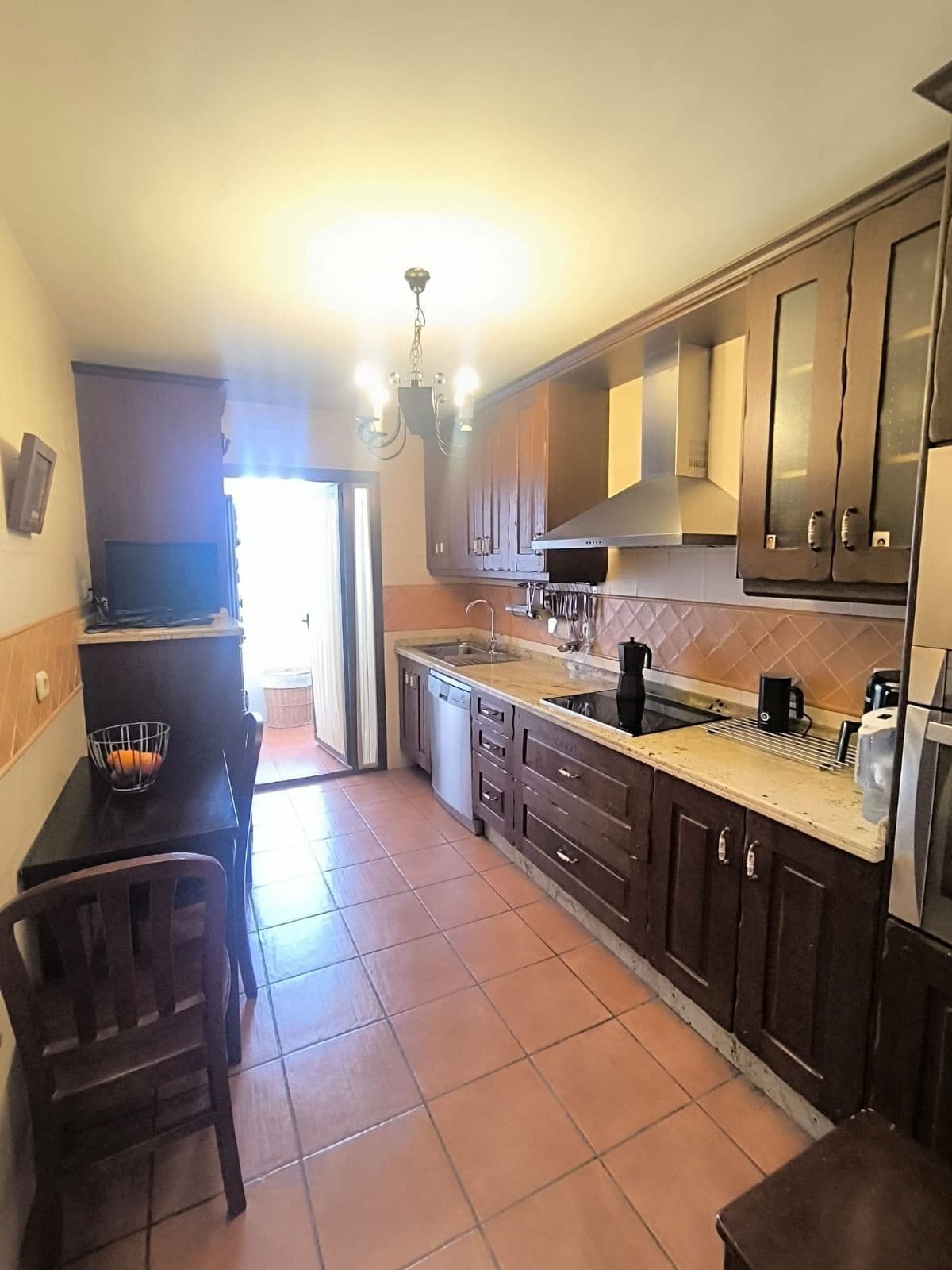 Middle Floor Apartment in Fuengirola — photo 3 of 10