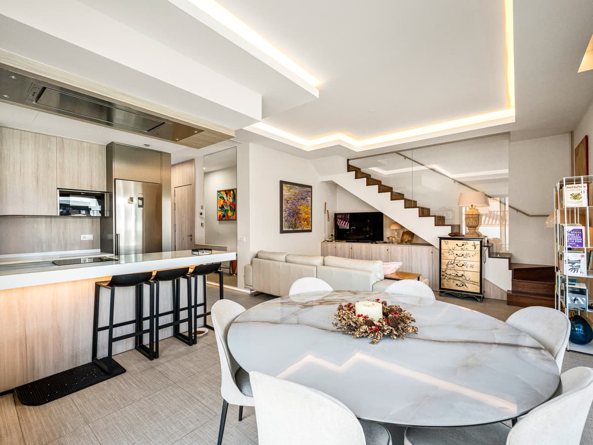 Penthouse Duplex in Cabopino — photo 9 of 10