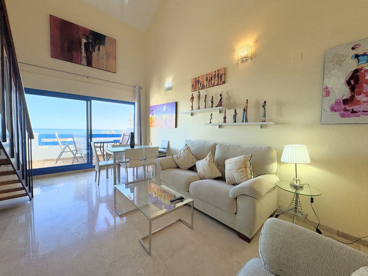 Penthouse in La Duquesa — photo 7 of 10