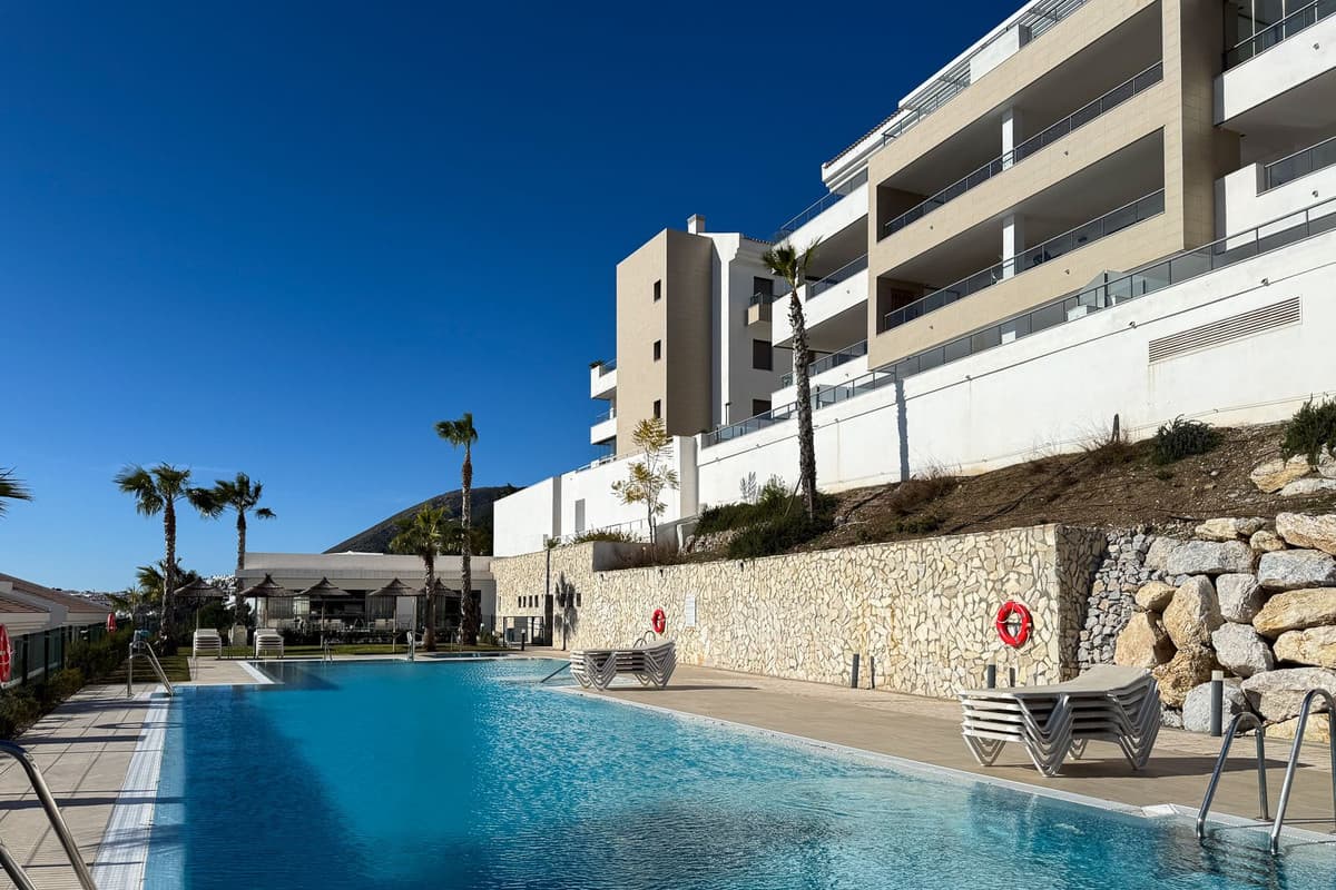 Middle Floor Apartment in Benalmadena — photo 5 of 10