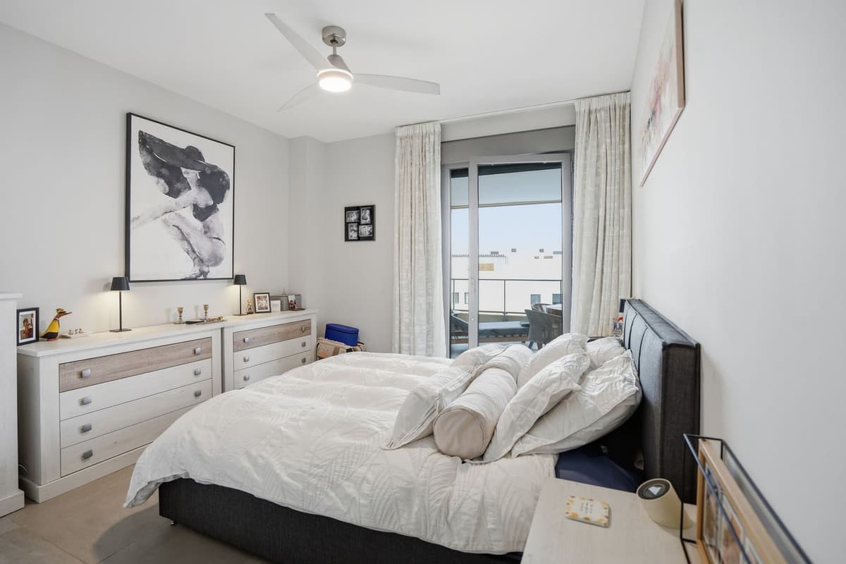 Middle Floor Apartment in Benalmadena — photo 6 of 10