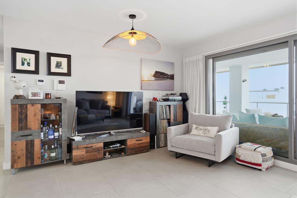 Middle Floor Apartment in Benalmadena — photo 8 of 10