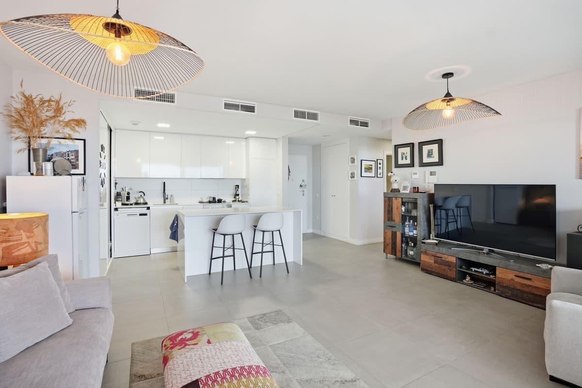 Middle Floor Apartment in Benalmadena — photo 10 of 10
