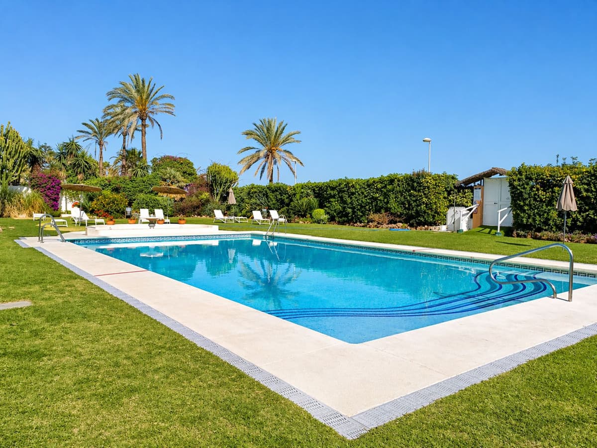 Middle Floor Apartment in Marbella — photo 6 of 10
