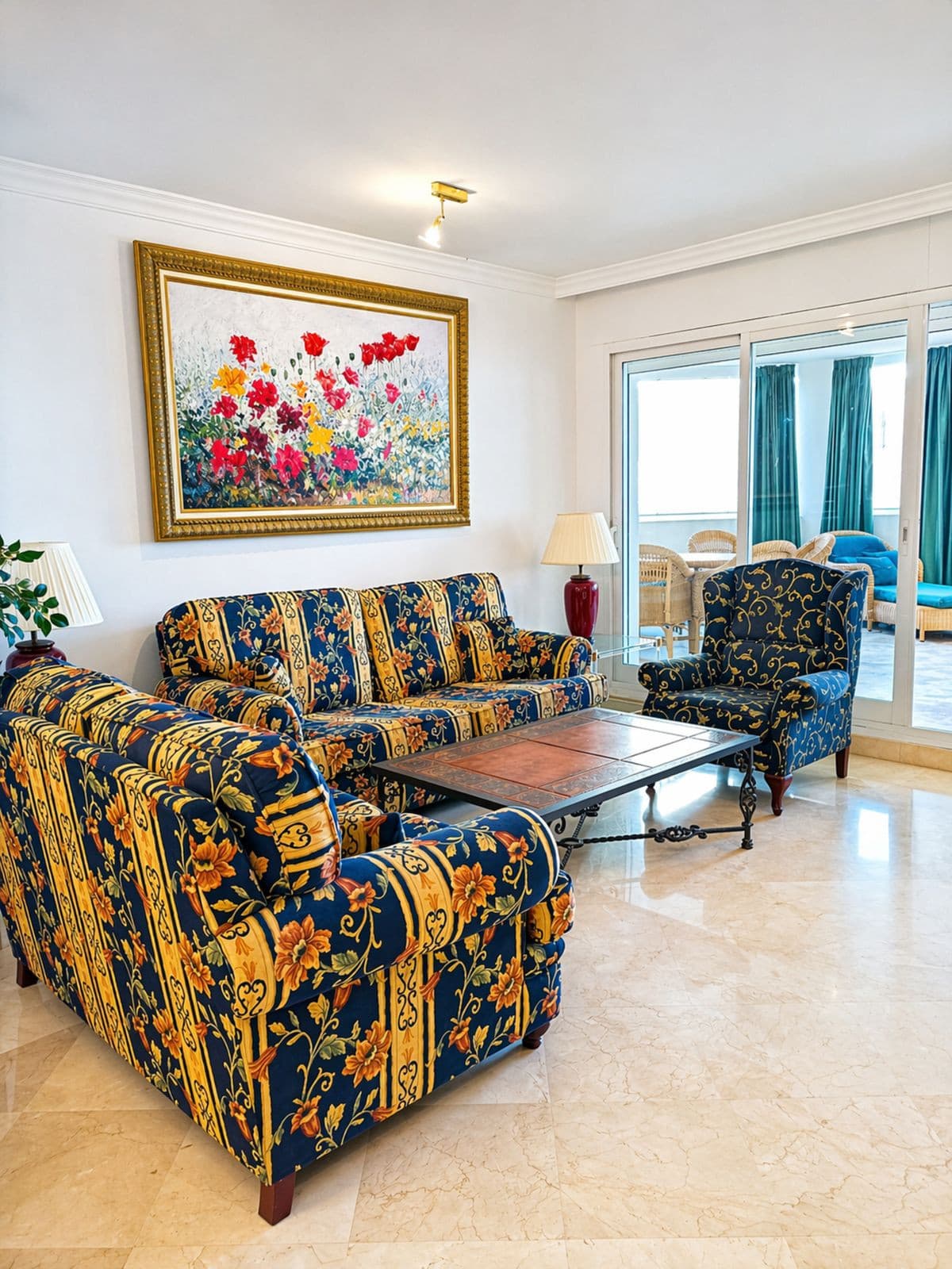 Middle Floor Apartment in Marbella — photo 10 of 10