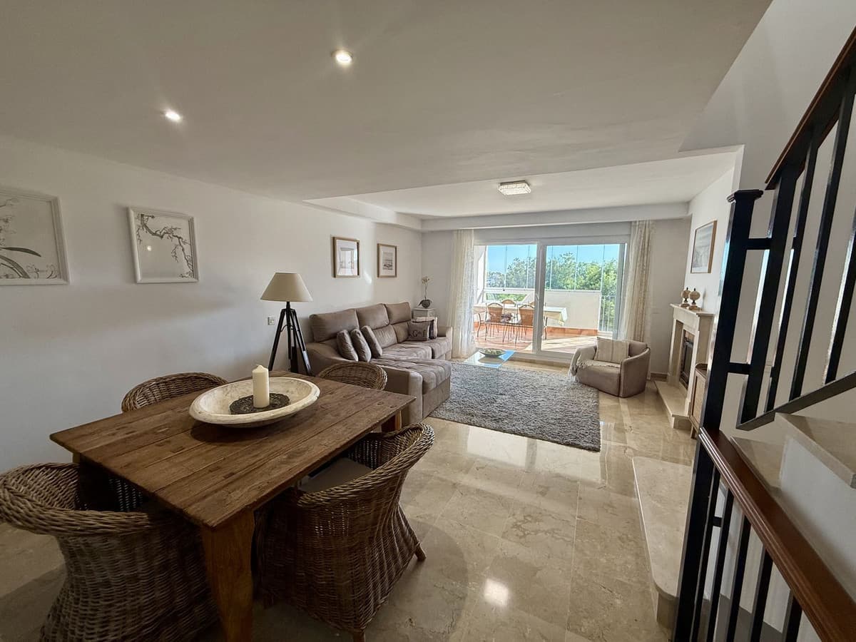 Townhouse in Cabopino — photo 2 of 10