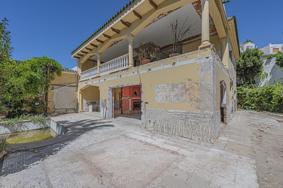 Semi-Detached House in Nagüeles — photo 9 of 10