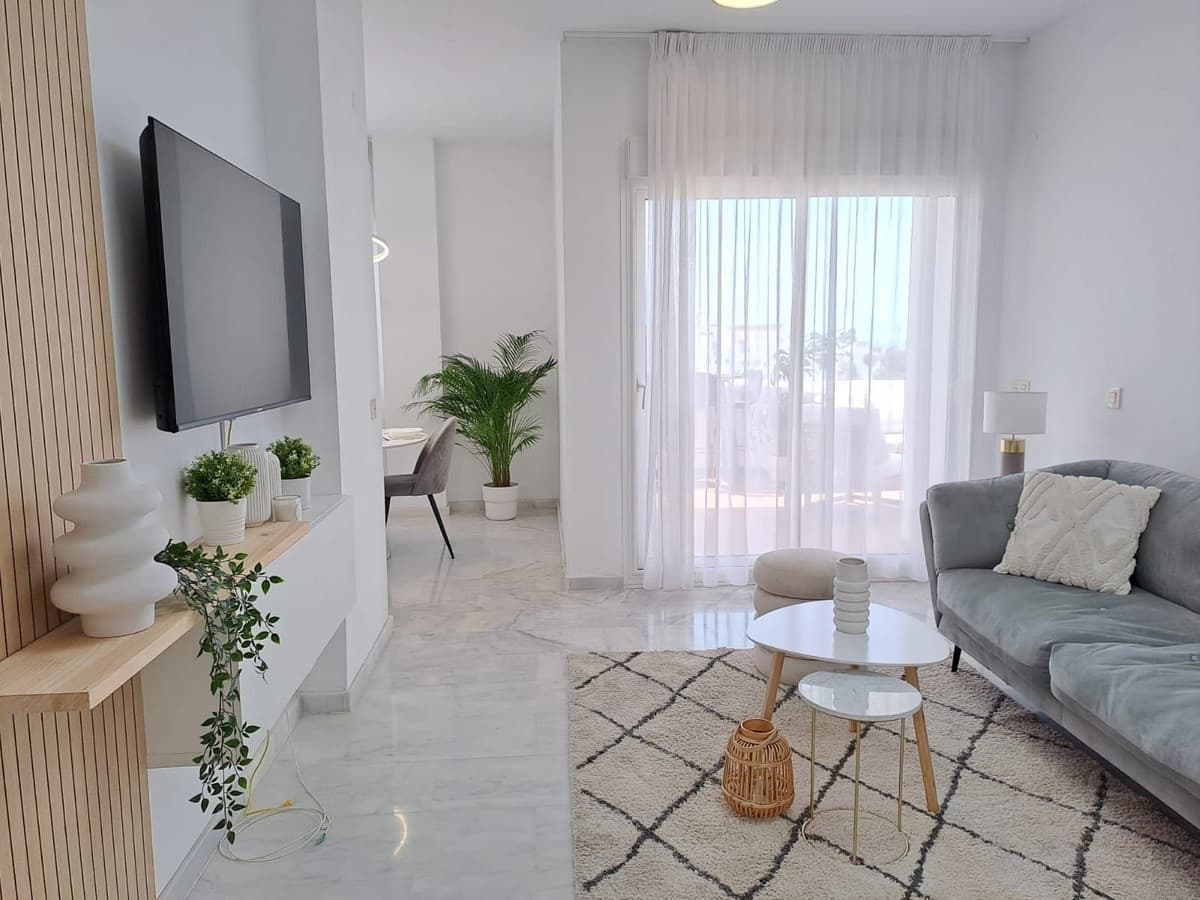 Middle Floor Apartment in Valle Romano — photo 4 of 10