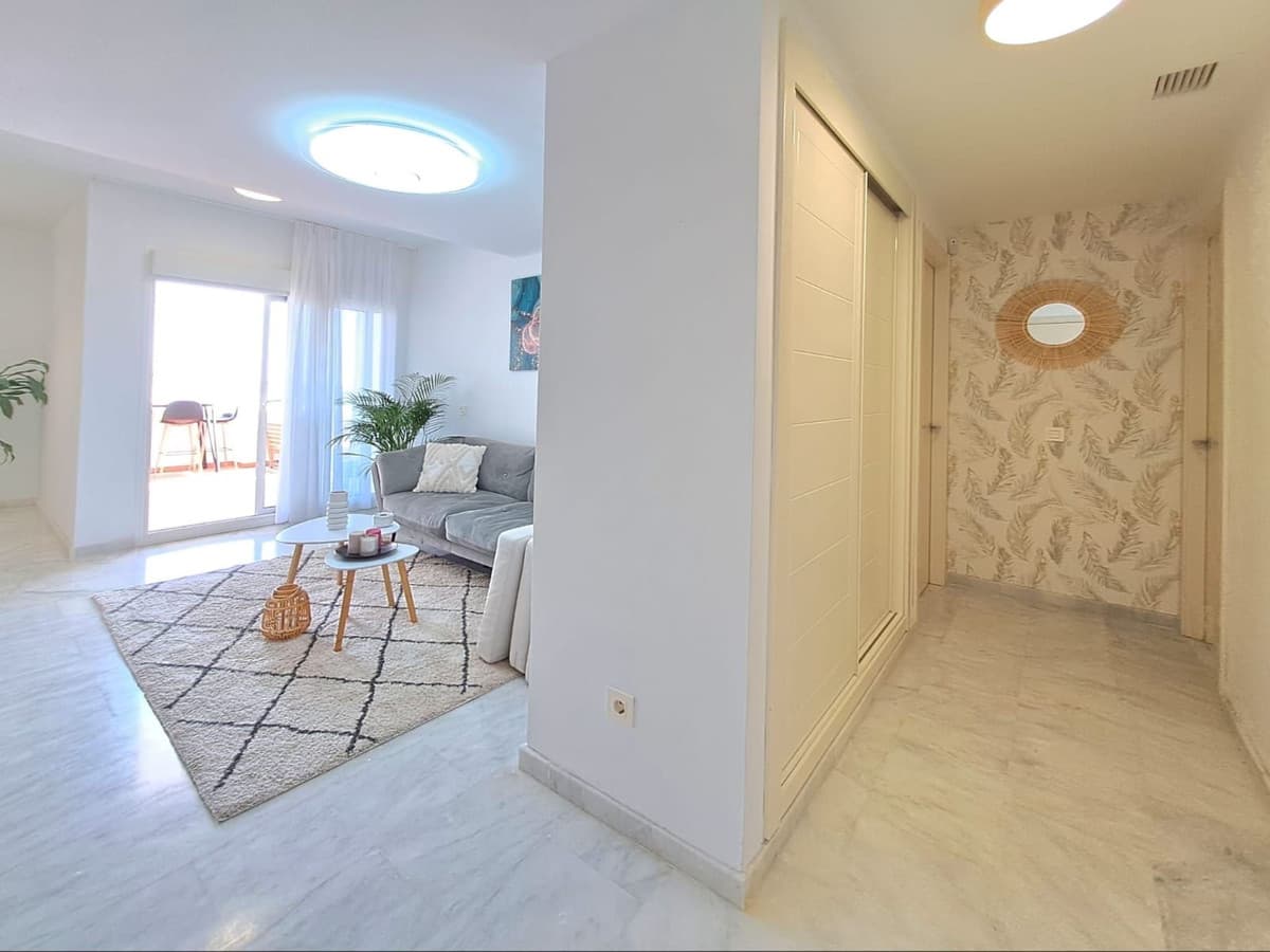 Middle Floor Apartment in Valle Romano — photo 9 of 10