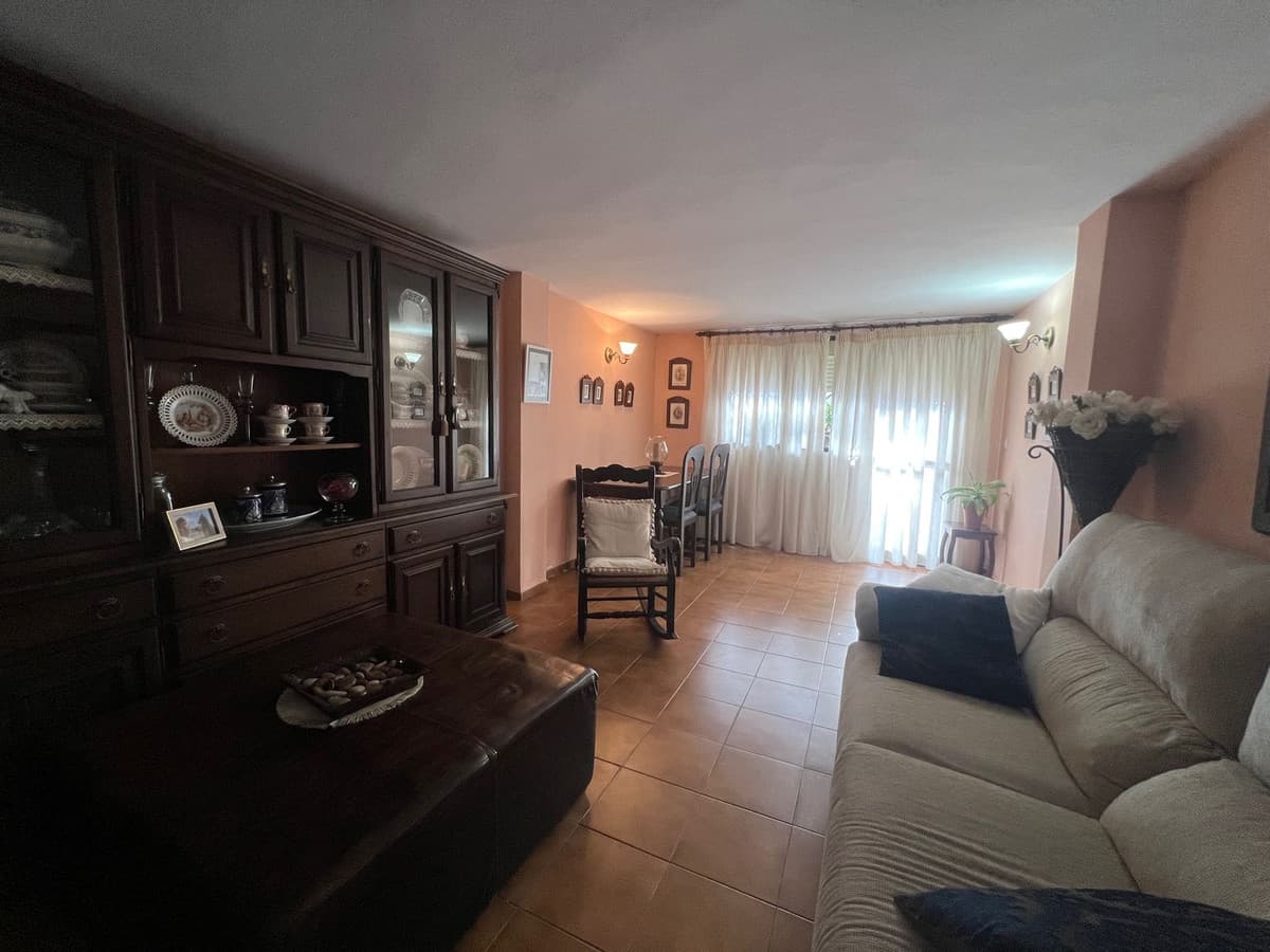 Semi-Detached House in Estepona — photo 7 of 10