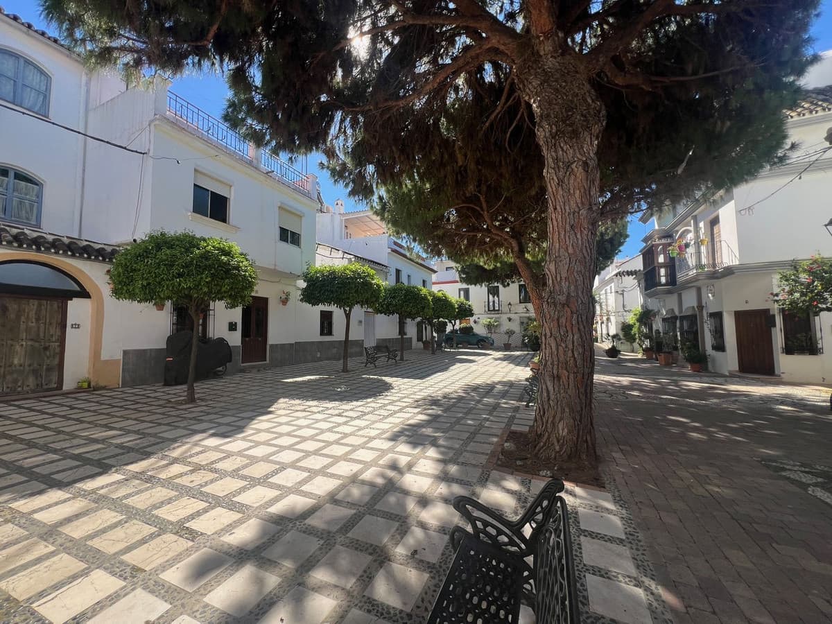Semi-Detached House in Estepona — photo 2 of 10