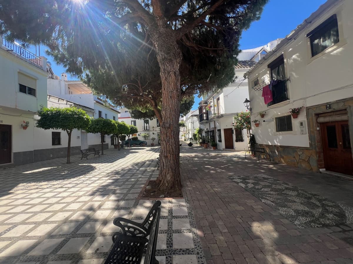 Semi-Detached House in Estepona — photo 3 of 10