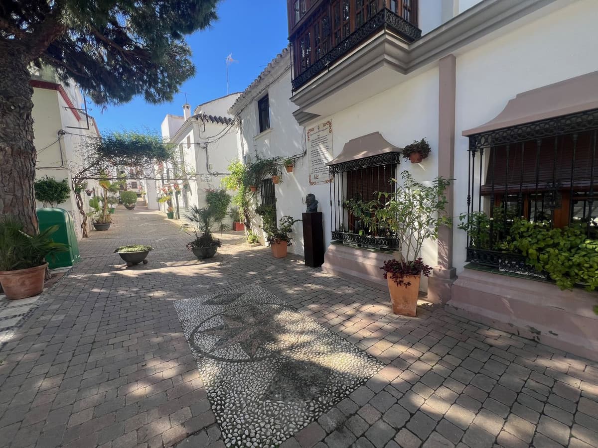 Semi-Detached House in Estepona — photo 5 of 10